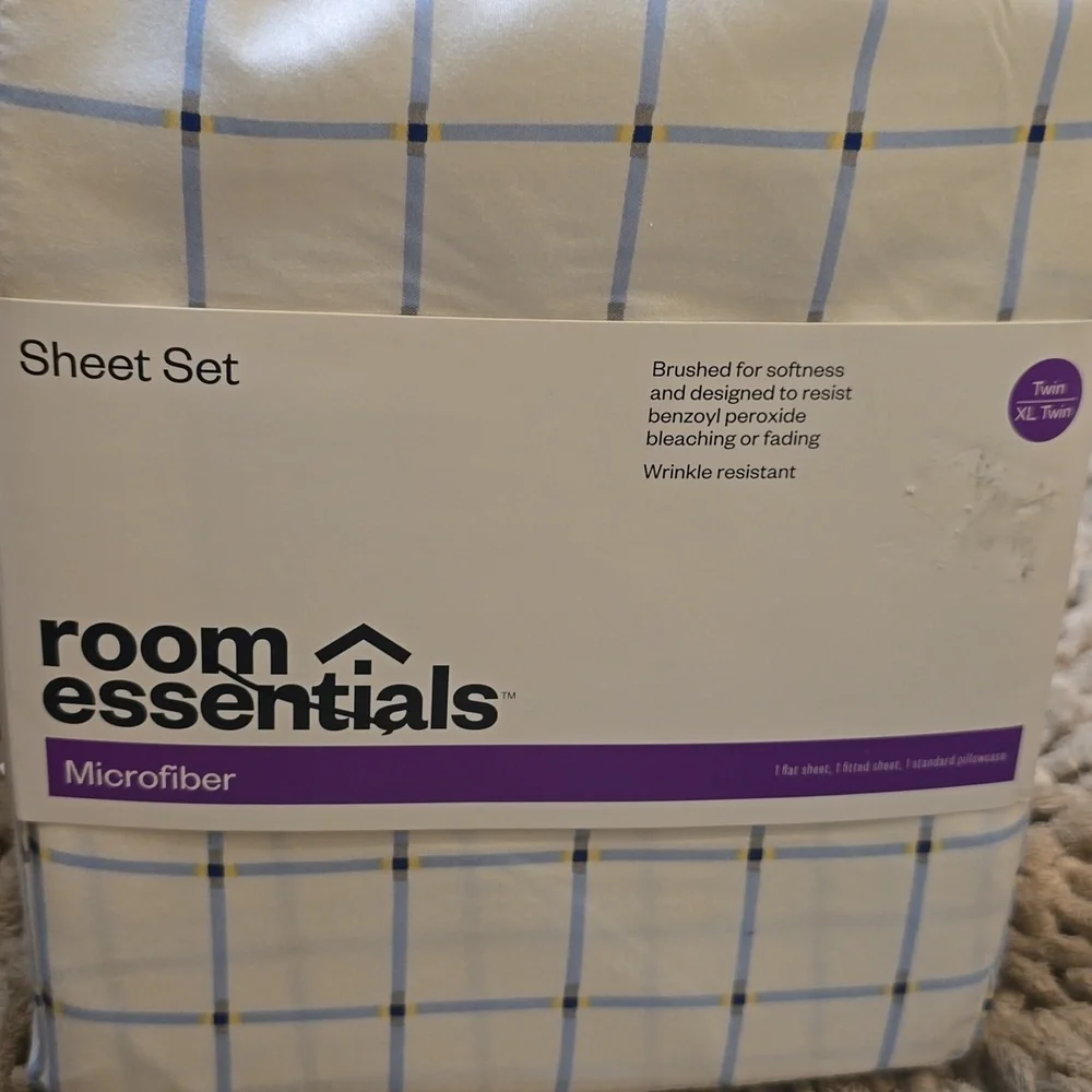 New‎ Room Essentials Blue and White Microfiber Sheet Set Twin XL